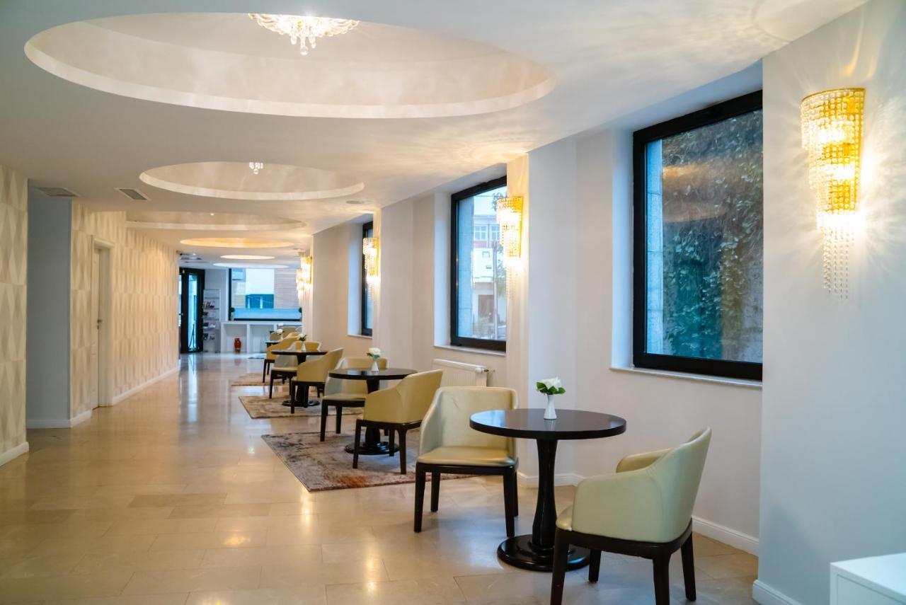Best Western Hotel Lev Or I Bukarest Exteriör bild